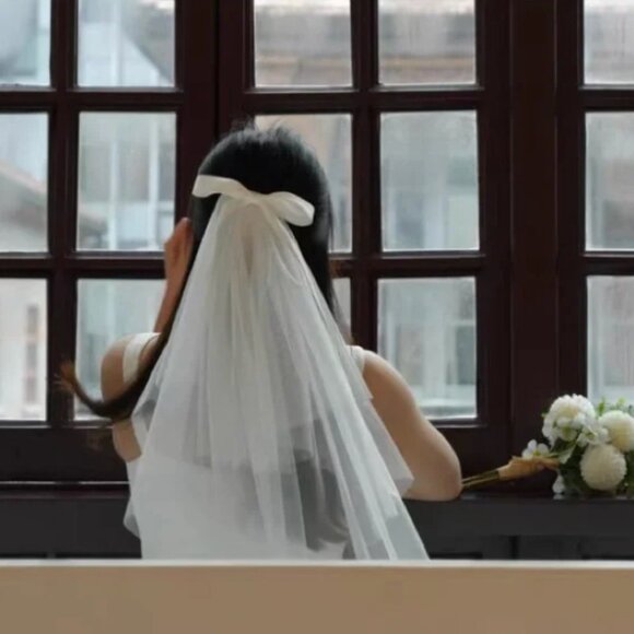 Wedding Veil Bow - Picture 4 of 6